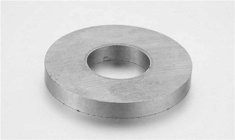 环状 AlNiCo
   