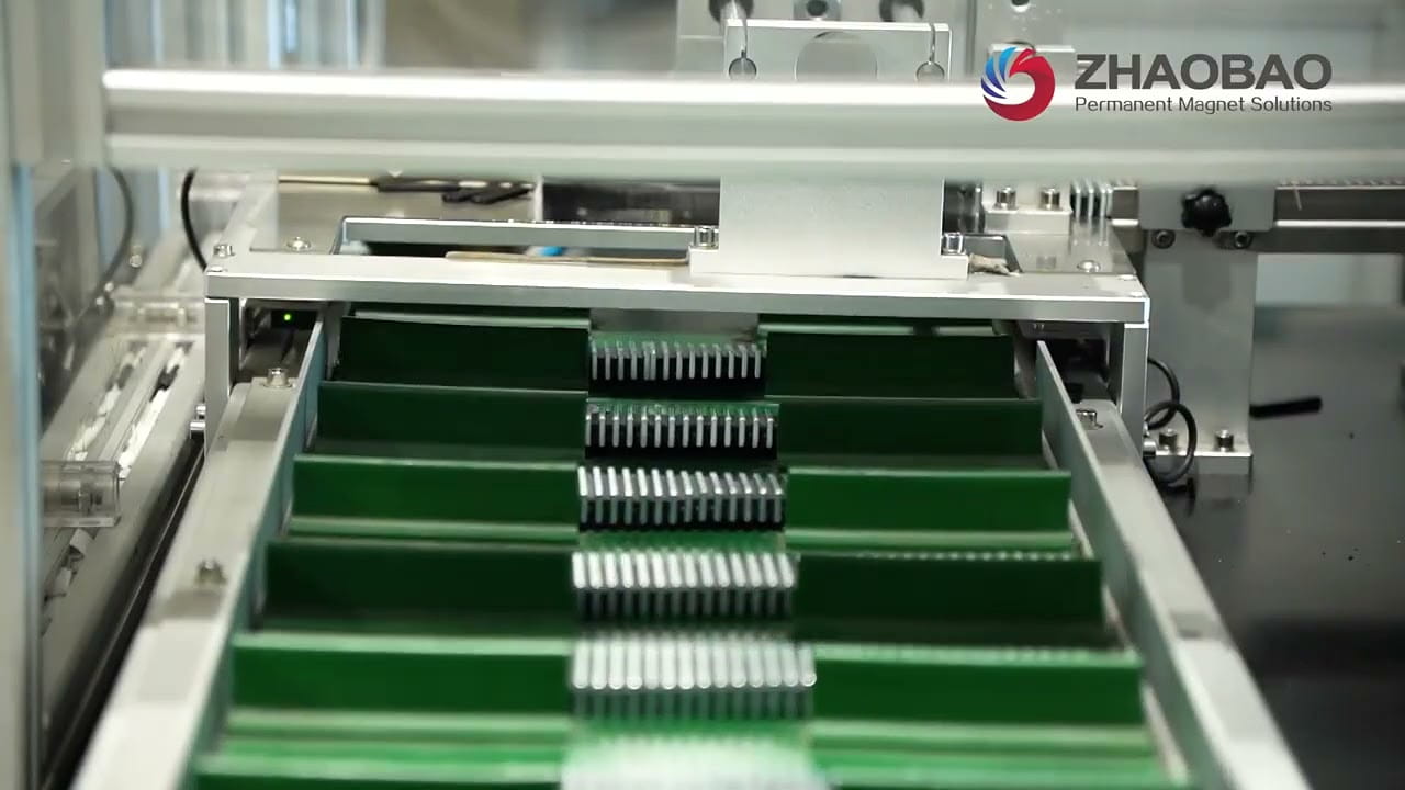 招宝磁铁自动化检测系统，用于精密批量生产
   